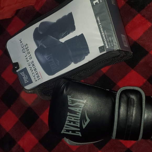 Everlast Powerlock 2 Accessories Boxing Gloves Powerlock 2 Poshmark